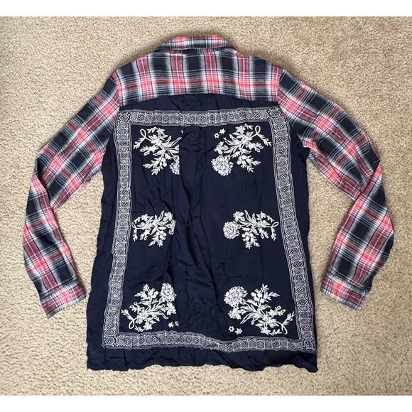Free People Plaid Front Floral Back Flannel Shirt Size XSMALL Women's XS - Picture 2 of 6